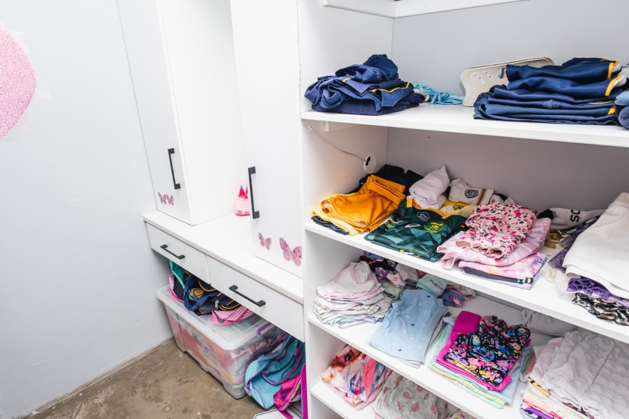 5 Bedroom Property for Sale in Somerton Estate Free State